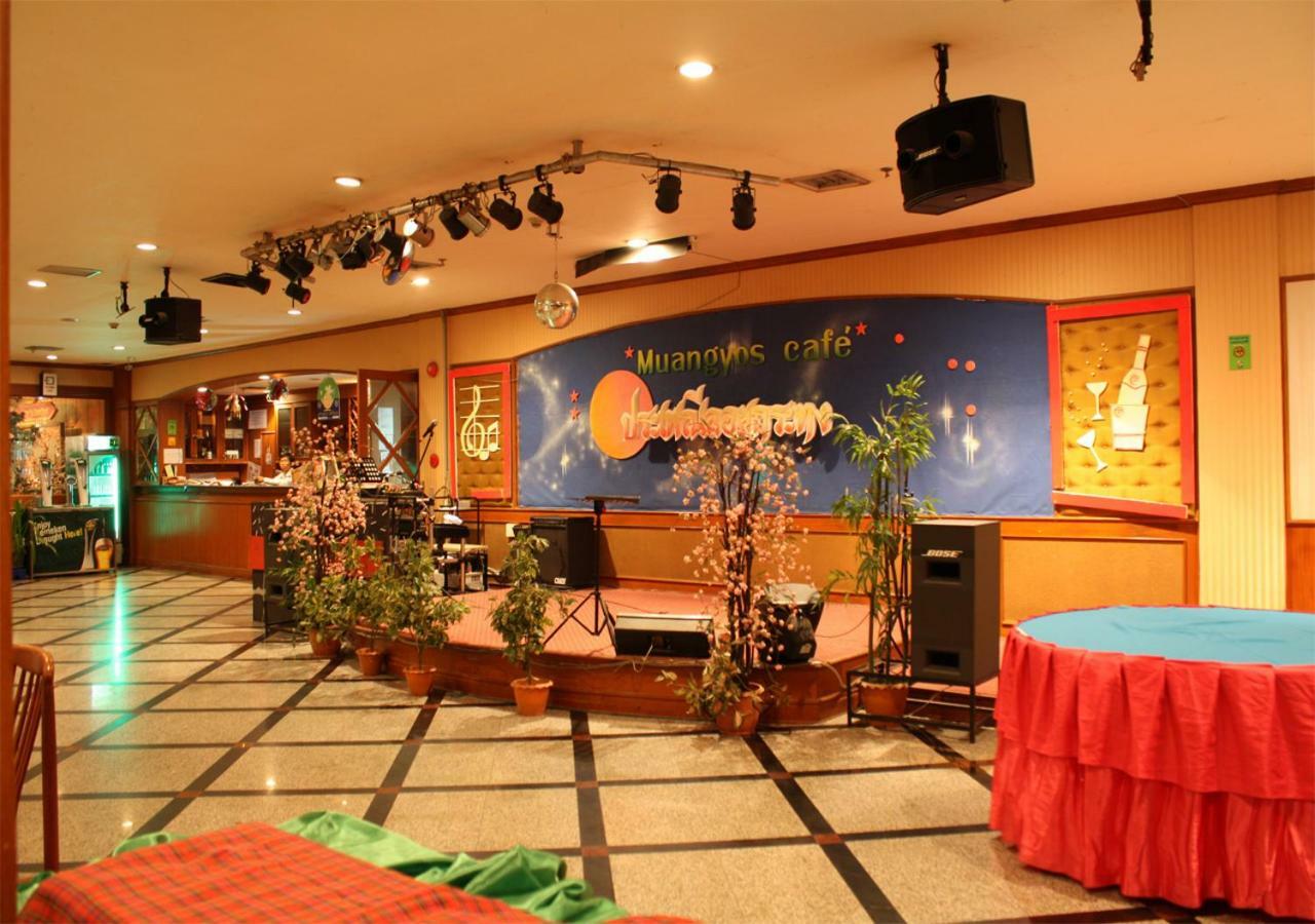 Jp翡翠酒店 Yasothon 外观 照片